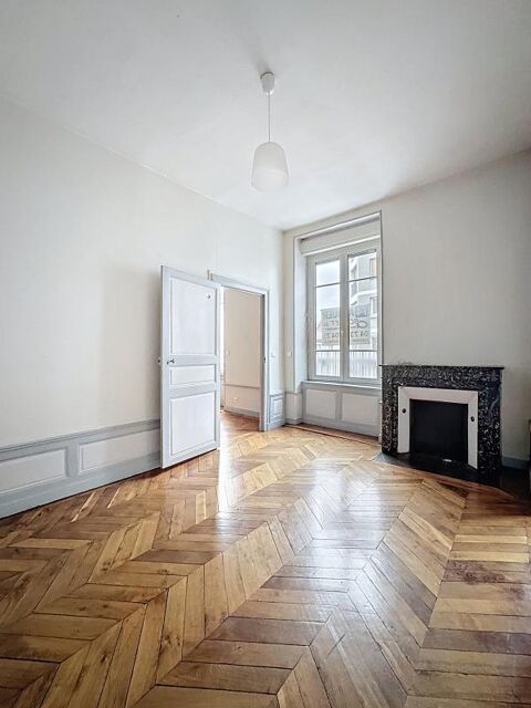  Appartement � louer 4 pi�ces 118 m�