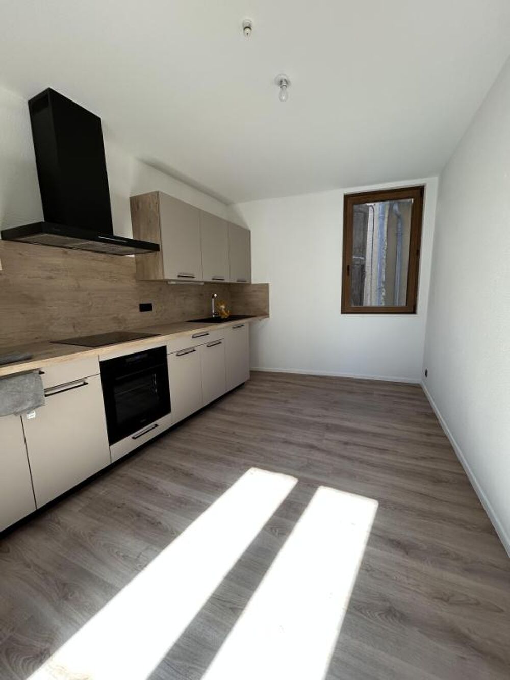LOCATION T3 MENDE