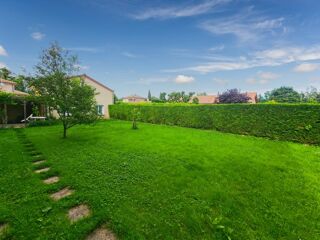  Immeuble � vendre 371 m�