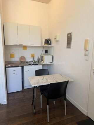  Appartement à louer 1 pièce 17 m²