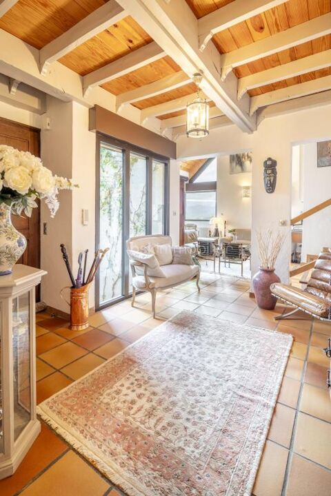   Maison d'architecte avec vue sur les Pyr�n�es proche de Lourdes Maison - 7 pi�ce(s) - 161 m�