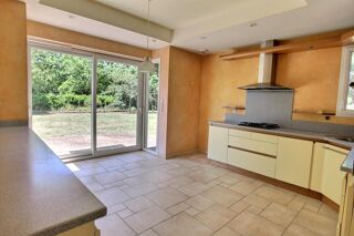  Maison à vendre 8 pièces 244 m²