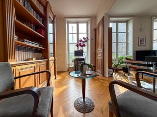  Appartement à vendre 7 pièces 152 m² Paris 8eme arrondissement