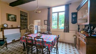  Propri�t�/ch�teau � vendre 7 pi�ces 155 m�