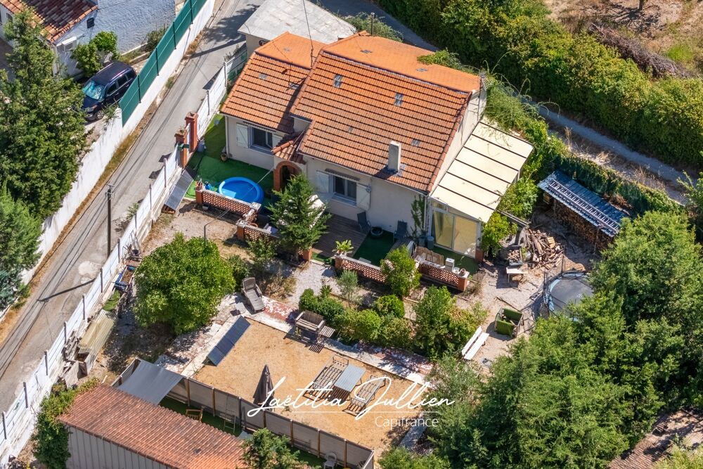 Vente Maison Maison de plain-pied T3 – Terrain plat 906 m² – Proche village d'Éoures Aubagne