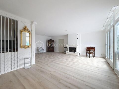   Appartement comme une maison dans un magnifique corps de ferme r�nov� � Calme absolu, jardin plein sud � � seulement 10 min de M Appartement - 6 pi�ce(s) - 128 m�