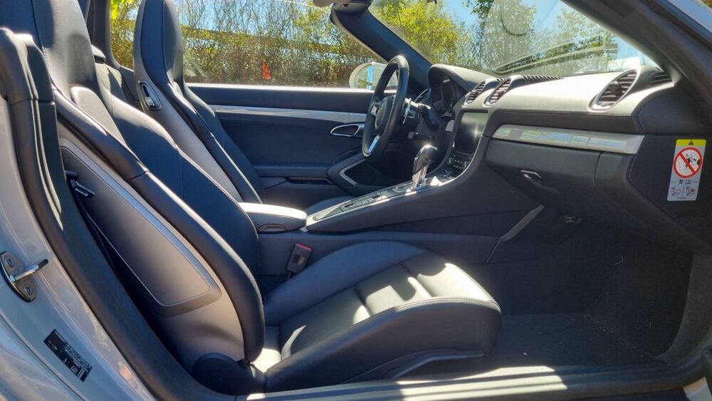Boxster 2.0 300 PDK7 . - Automatique Entretien constructeur 2019 occasion 86000 Poitiers