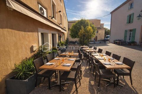 Leucate Village � Murs commerciaux 180 m&sup2; � Emplacement premium 420000 11370 Leucate