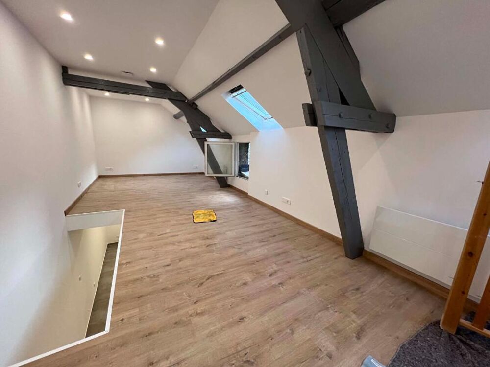   PONT SAINTE MAXENCE - LOCATION BUREAUX 77 m², RDC Pont sainte maxence