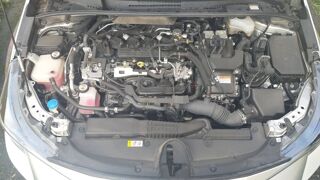 Corolla 2.0 VVT-i 180 Hybrid CVT Collection - Automatique Entretien 2020 occasion 62300 Lens