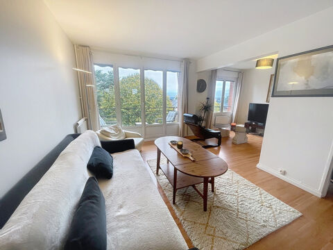   � vendre � Appartement F3 de 65 m� avec balcon et cave � Proche commodit�s Appartement - 3 pi�ce(s) - 65 m�