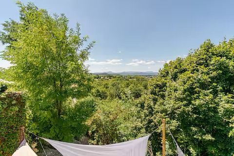   Maison de 95m2 à louer sur Massanes Maison - 2 pièce(s) - 95 m²