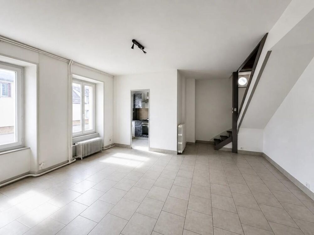 Maison de 8 pièces de 200 m² à Saint-Léger-des-Vignes