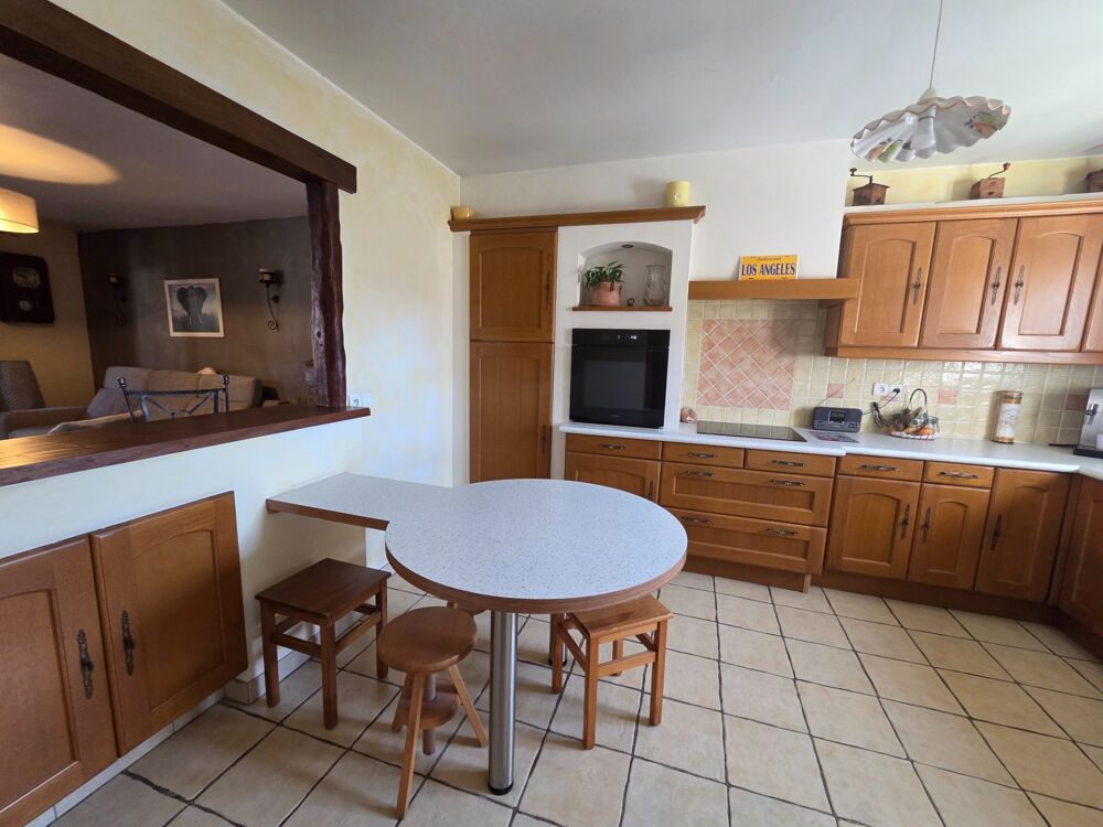 Vente Maison TREMBLAY EN FRANCE - Maison T5 - 115 m2 habitable - Terrain 396 m2 avec piscine Tremblay en france