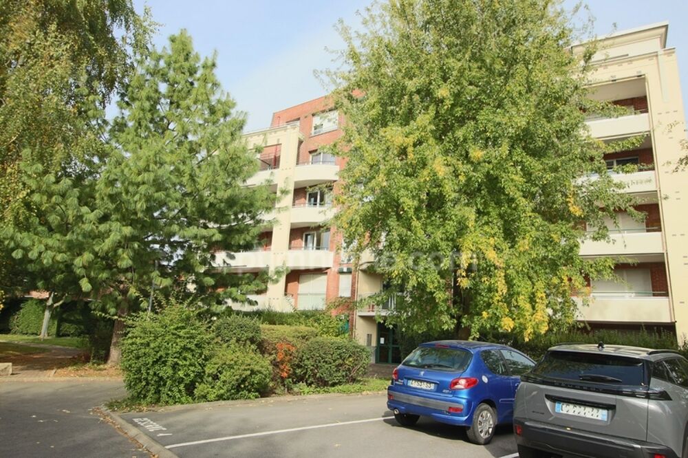 Vente Appartement Croix entre Mairie et Barbieux - Rare T5 de 140 m2 avec garage, 2 parkings et cave Croix