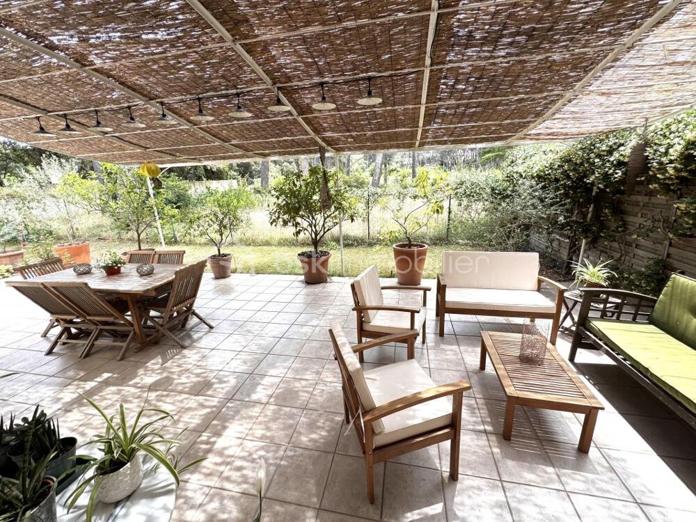 Istres, Appartement de 127m2 avec Jardin