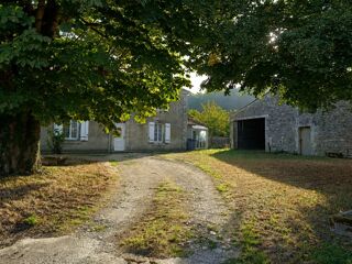 Vente Maison Maison Poitevine 9 pièces à 3 minutes de Saint Maixent L'école Nanteuil