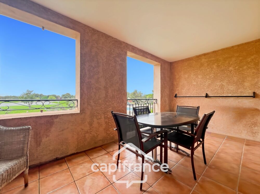 Location Appartement appartement  de 33 m2  vue panoramique, sud /sud ouest , 1 chambre1 salle de bain, équipé meublé piscine chauffée, place de park Mallemort