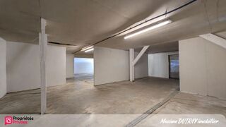  Immeuble à vendre 7 pièces 400 m²