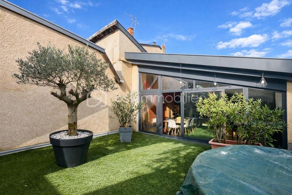 Vente Appartement EXCLUSIVITÉ – Appartement d'exception avec Patio de 100m² – Hyper Centre de Villefranche-sur-Saône Villefranche sur saone