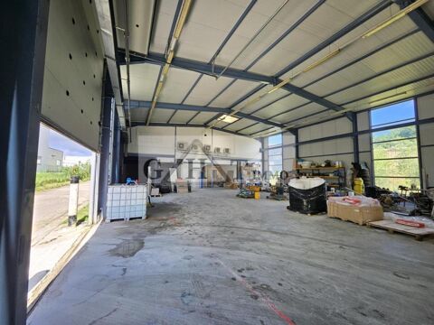   LOCAL D'ACTIVITE 200M² LOYER 2500€ HT/HC 