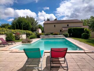 Vente Maison Maison de caractère 6 pièces – 4 chambres – piscine 10×5 sur 1 800 m² arborés et clos Richerenches
