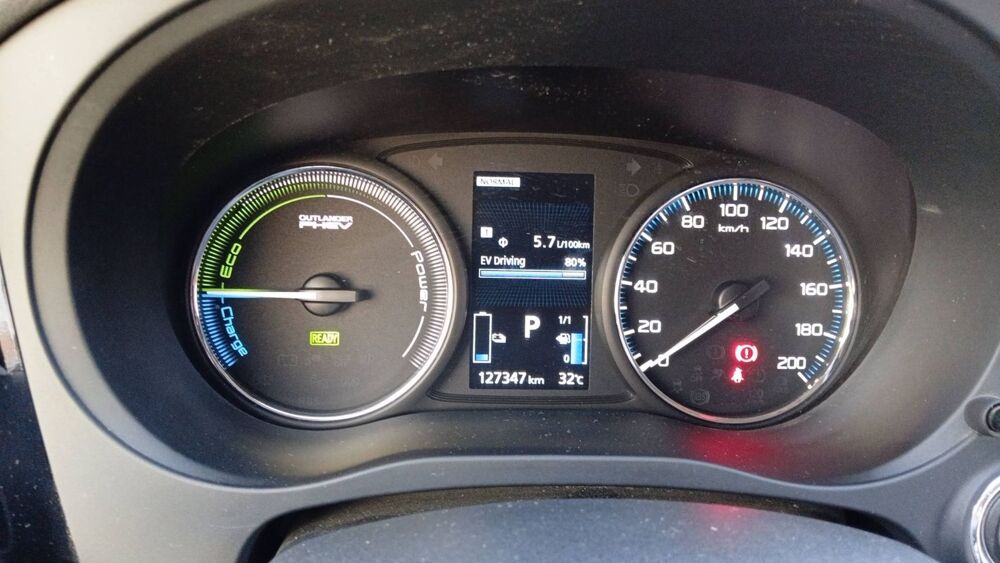 Outlander 2.0 MIVEC 163 Plug in Hybrid 4WD BVA Energy Zen 2017 occasion 20000 Ajaccio