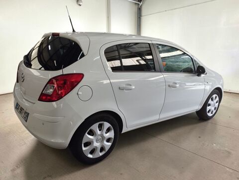 Corsa 1.2 85 TWINPORT 150EME ANNIV 2012 occasion 06640 Saint-Jeannet