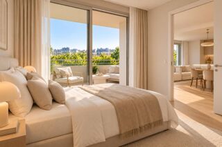 Vente Appartement APPARTEMENT 4 PIÈCES TRAVERSANT AVEC SUITE PARENTALE ET BALCON SUD-EST Issy les moulineaux