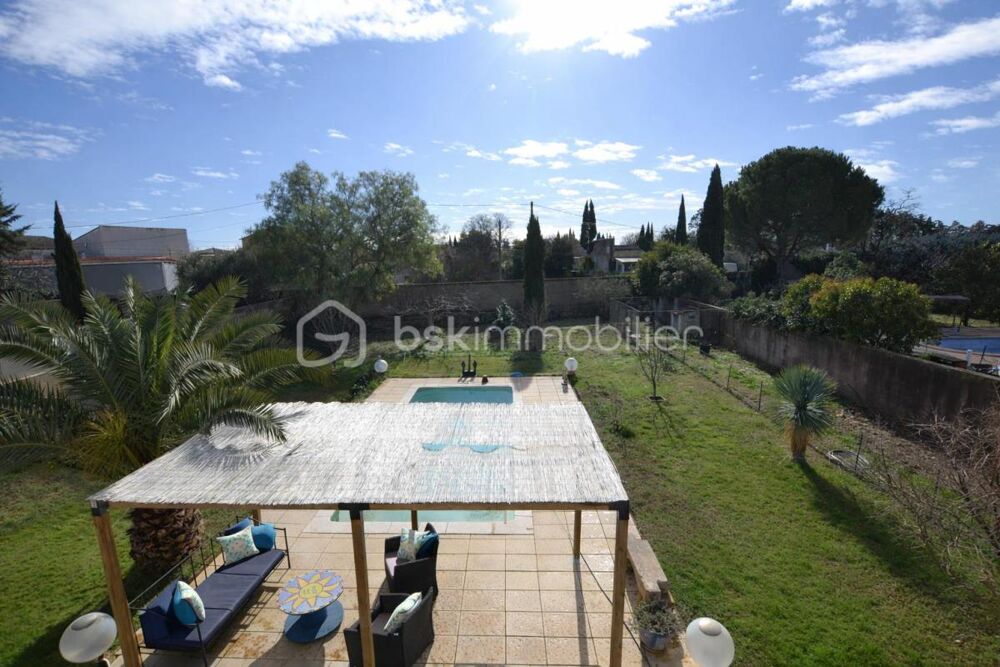 Villa 139 m2 4 chambres piscine garage