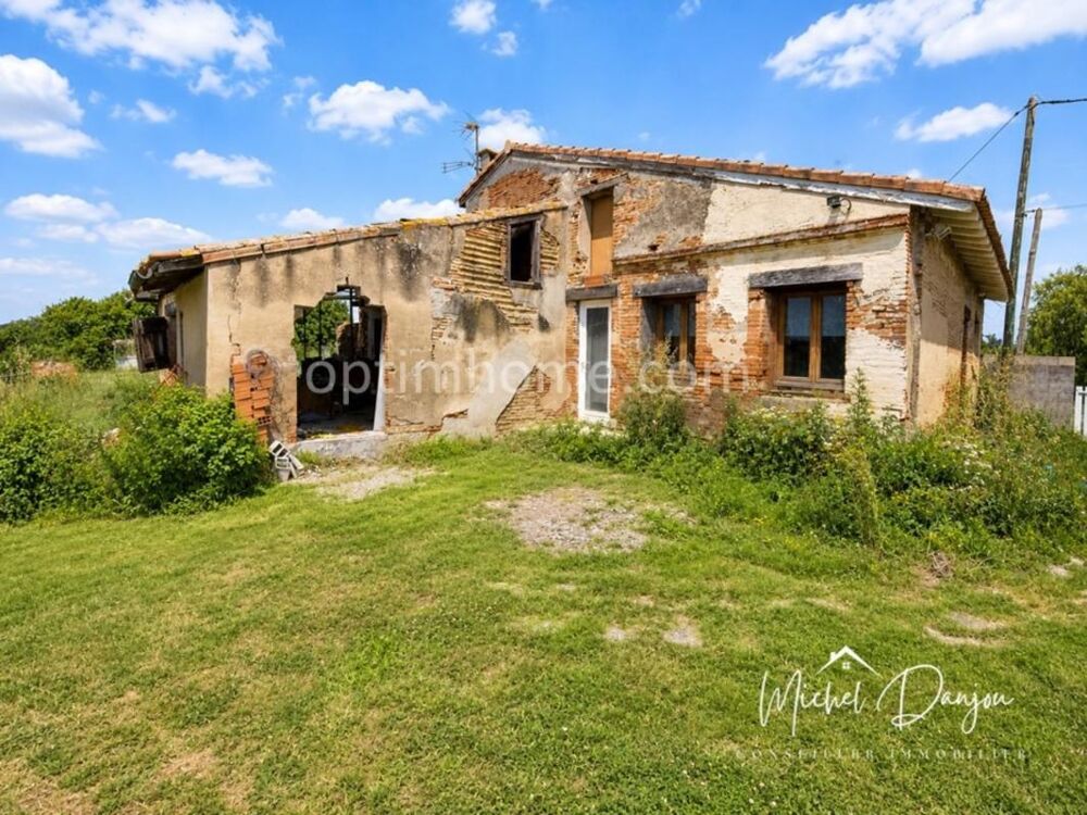 Vente Ferme Ancienne ferme à réinventer sur 6 000 m² de terrain avec vue panoramique sur la campagne du Lauragais Lanta