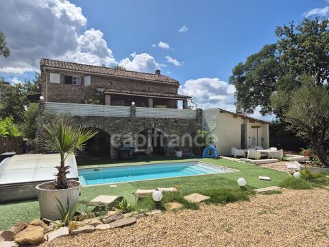   Maison � vendre 5 pi�ces Proche UZES Maison - 6 pi�ce(s) - 180 m�