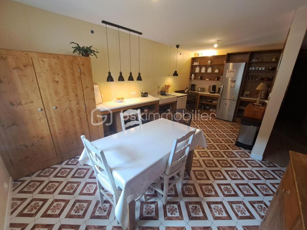 Vente Duplex/Triplex ?? À 12 KM DE LA SUISSE. LOFT DUPLEX D'EXCEPTION DE 194 M² .VOLUMES XXL et CHARME UNIQUE Morez