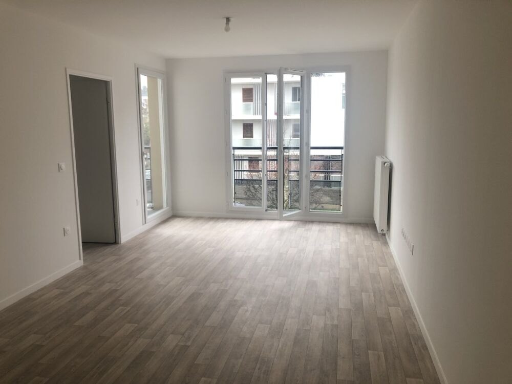 Location Appartement T2 avec balcon et parking à CORBEIL ESSONNES Corbeil essonnes