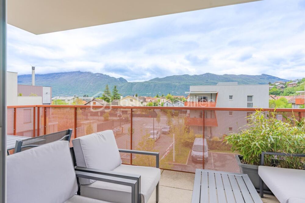 Vente Appartement T3 lumineux avec balcon vue Dent du Chat Aix les bains