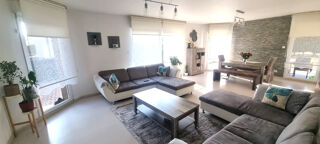  Maison  vendre 6 pices 151 m