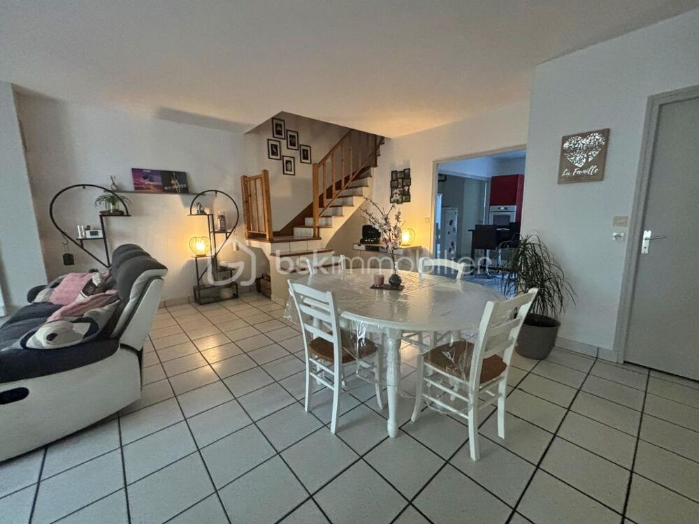 Vente Maison Charmante maison au cœur de Mortagne-sur-Sèvre - Une offre rare à ne pas manquer Mortagne sur sevre