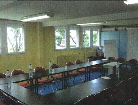   Bureau 