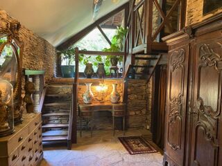  Propriété/château à vendre 11 pièces 365 m²