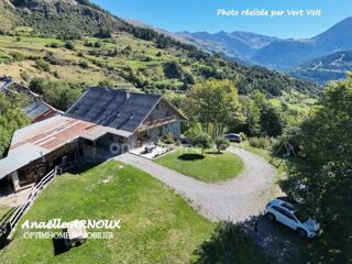  Maison à vendre 12 pièces 311 m²