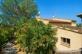 Immeuble à vendre 15 + pièces 559 m²