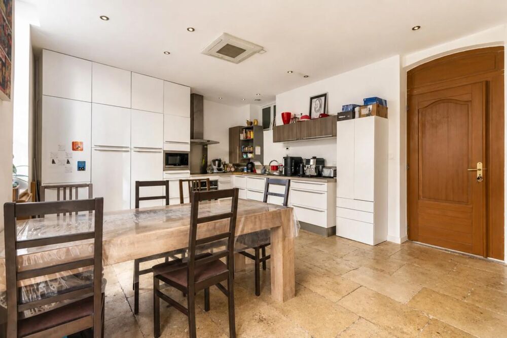 Vente Appartement Appartement de 4 pièces de 118 m² à Nîmes Nimes