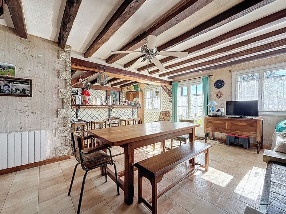 Maison de charme dans un hameau calme (37)