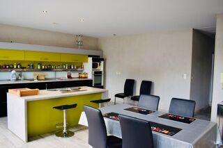  Immeuble  vendre 7 pices 480 m