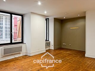  Immeuble � vendre 15 + pi�ces 396 m�