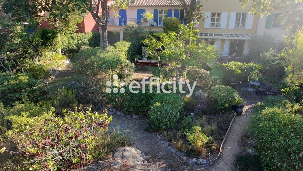 à vendre  Villa Grimaud (83310)