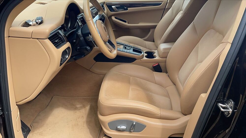 Macan 3.0 D 258 AWD PDK7 S - Automatique 2015 occasion 35360 Montauban De Bretagne