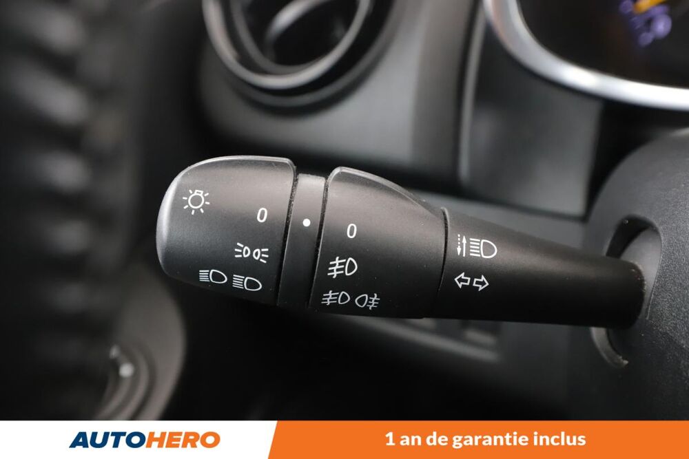 Clio 1.2 Limited 75 ch 2015 occasion 92130 Issy-les-Moulineaux