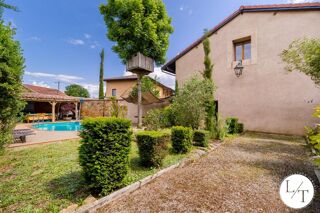  Maison � vendre 6 pi�ces 220 m�