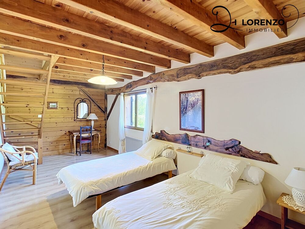 Maison à vendre 232 m² habitable LEPIN LE LAC (73)